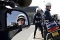 Dans l’exercice de leurs fonctions, rien ne semble différencier un motard de la police nationale, de la Gendarmerie ou de la police municipale si ce n’est désormais la sérigraphie sur les motos. Mais ce sont ces genres de détails que ne perçoivent pas les automobilistes quand ils aperçoivent une patrouille dans leur rétroviseur.  