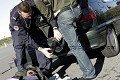 Pour la protection de l’image (UTILISATION INTERDITE SANS AUTORISATION), la photographie n’est pas légendée. Les reportages complets (textes et photos) sont disponibles (sous certaines conditions) auprès du photographe. Police municipale, ilotage, contrôle routier, missions de la police municipale, brigade equestre, chevaux, arrestation, violences urbaines, police de proximité, securité routière, brigade nautique, brigade moto, femmes dans la police municipale, eurolaser, scooter, contrôle de vitesse, fonctionnaire de police, policiers municipaux, violences, flagrant délit, tonfa, technique de self défense, brigade de nuit, menottage, ronde de nuit, patrouille de nuit, ivresse sur voie publique, PV, mission montagne, policiers municipaux à ski, brigades canines, mission rurale, policier municipaux en milieu rural, police des campagnes, objets trouvés, véhicules de police municipale, garde champetre, police rurale, brigade nautique de la police municipale, bateau, police des mers, eaux de baignades, bande des 300 mètres, missions littorales, mission littorale de la police municipale, plongeurs de la police municipale, missions subaquatiques, brigade équestre de la police municipale, police montée, policier cavalier,  pompiers d’europe, european firefighters, pompiers union européenne, pompiers français, french firemen, pompiers allemands, pompiers berlin, germany fire brigade, berlin fire brigade, pompiers autrichiens, pompiers d’Autriche, vienne fire brigade, austria, austria firefighters, austria firemen, pompiers de vienne, pompiers de bruxelles, bruxelle fire brigade, pompiers de Belgique, Belgique, fire, car crash, forest fire, pompiers de l’union européen, pompiers bulgares, bulgarie, bulgaria,sofia, sofia fire brigade, pompiers de chypre, cyprus, cyprus fire brigade, cyprus fire department, pompiers de nicosie, pompiers du danemark, pompiers de copenhage, copenhagen fire brigade, danish fire brigade, pompiers Espagne, pompiers espagnols, pompiers de madrid, madrid fire brigade, madrid fire deparment, bomberos, pumpier, pompieri, pompiers estonie, pompiers estoniens, tallinn, pompiers de tallin, tallinn fire brigade, pompiers de finlande, helsinki fire brigade, pompiers d’helsinki, helsinki fire deparment, pompiers grecs, pompiers de grece, athens fire brigade, athens fire department, pompiers d’athènes, pompiers de hongrie, hungary fire brigade, pompiers de budapest, budapest fire brigade, pompiers hongrois, pompiers irlandais, pompiers d’Irlande, irish fire brigade, irish fire department, pompiers de dublin, bublin fire brigade, pompiers de rome, pompiers italiens, vigili del fuoco, roma fire brigade, pompiers de lettonie, riga fire brigade, pompiers de riga, pompiers lettons, pompiers de lituanie, lithuania fire brigade, pompiers de vilnius, vilnius fire brigade, pompiers du Luxembourg, luxemboug fire brigade, Luxembourg fire department, pompiers de malte, pompiers de la valette, malta fire brigade, pompiers de l’île de malte, pompiers de pologne, pompiers polonais, pompiers maltais, pompiers lutuaniens, pompiers romains, pompiers irlandais, pompiers de varsovie, warsaw fire brigade, warsaw fire department, pompiers portugais, pompiers du Portugal, pompiers de lisbonne, lisbon fire brigade, lisbon fire department, pompiers tcheques, pompiers de prague, praha fire brigade, praha fire department, pompiers de république techeque, pompiers anglais, pompiers de londres,  london fire brigade, pompiers angleterre, pompiers slovaquie, pompiers slovaques, pompiers de bratislava, bratislava fire brigade, bratislava fire department, pompiers de slovaquie, pompiers de slovénie, pompiers slovenes, ljubjana fire brigade, pompiers de suede, pompiers de stockholm, stockholm fire brigade, pompiers suedois, pompiers de suede, livre pompiers europe, pompiers de l’union europeenne, european firefighters, european fire brigade, european fire men, femmes pompiers dans l’europe, femmes pompiers européennes, european firewomen, european firefighter daily life, christophe dubois pompiers europe, christophe dubois reporter photographe professionnel, christophe dubois photojournalist, christophe dubois realisateur de film documentaire pompier, pompiers d’europe, livre pompiers d’europe, firefighters book, douanes françaises, douane à cayenne, douane en guyane, contrôle routier des douanes, chiens stupéfiants, chiens anti drogue, conventin de washington, trafic, drogue, trafic de cocaine, cannabis, ecole des douanes, ecole des douanes de la rochelle, moto des douanes, scanner mobiles des douanes, musée des douanes, gardes cotes, patrouilleur des douanes, french coast guards, customers, custom french custom, douanes au cœur de l’action, drogue, douane volante, marine nationale, fusilliers commandos, forces spéciales, porte avions, Charles de Gaule, pompiers de marseille, bataillon des marins pompiers de marseille, simulateurs à feu, intervention, feu, incendie, accident de la circulation, grand reporter, christophe dubois, réalisateur de film, frégate, frégate anti sous marine, aéronautique navale, avions de chasse, rafale, CEM, super étendard, sous marin nucléaire d’attaque, commandos de marine, sémaphores, secours des mers, ecole de l marine, école navale, officier de marine, marins, marine, bateau de guerre, batiment de guerre, canon, état major de la marine nationale, french navy, war ship, gendarmerie nationale, groupe spéléo, GIGN, EPIGN, sécurité routière, moto, motard, eurolaser, contrôle routier, alcootest, gendarmerie mobile,forces de l’ordre, accident de la route, feux de fôret, manifestations, gendarmes, tenue, uniforme, institu de recherche criminelle, crime, scanner, experts, scientifiques 