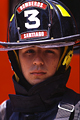 Pour la protection de l’image (UTILISATION INTERDITE SANS AUTORISATION), la photographie n’est pas légendée. Les reportages complets sont disponibles, sous conditions, auprès du photographe/auteur. Feu, santiago, chili, pompiers, volontaires, photos 