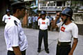 Pour la protection de l’image (UTILISATION INTERDITE SANS AUTORISATION), la photographie n’est pas légendée. Le reportage complet est disponible, sous conditions, auprès du photographe/auteur (LA RESOLUTION BASSE DE L’IMAGE EST VOLONTAIRE) pompiers, bombay, mumbai, inde, feu 