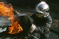 Pour la protection de l’image (UTILISATION INTERDITE SANS AUTORISATION), la photographie n’est pas légendée. Les reportages complets sont disponibles, sous conditions, auprès du photographe/auteur. pompiers, feu, photos, ecole, paris, paris 