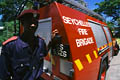 Pour la protection de l’image (UTILISATION INTERDITE SANS AUTORISATION), la photographie n’est pas légendée. Le reportage complet est disponible, sous conditions, auprès du photographe/auteur (LA RESOLUTION BASSE DE L’IMAGE EST VOLONTAIRE) feu, tahiti, seychelles, pompiers, femmes, photos 
