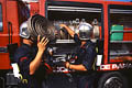 Pour la protection de l’image (UTILISATION INTERDITE SANS AUTORISATION), la photographie n’est pas légendée. Le reportage complet est disponible, sous conditions, auprès du photographe/auteur (LA RESOLUTION BASSE DE L’IMAGE EST VOLONTAIRE) feu, tahiti, seychelles, pompiers, femmes, photos 