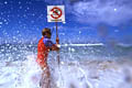 Pour la protection de l’image (UTILISATION INTERDITE SANS AUTORISATION), la photographie n’est pas légendée. Les reportages complets sont disponibles, sous conditions, auprès du photographe/auteur. sauveteurs des plages, pompiers, feu, photos 