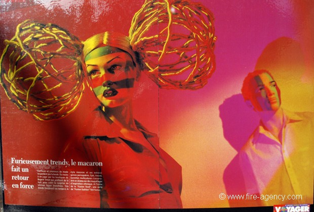 VOYAGER MAGAZINE (DESTINATION LONDRES)