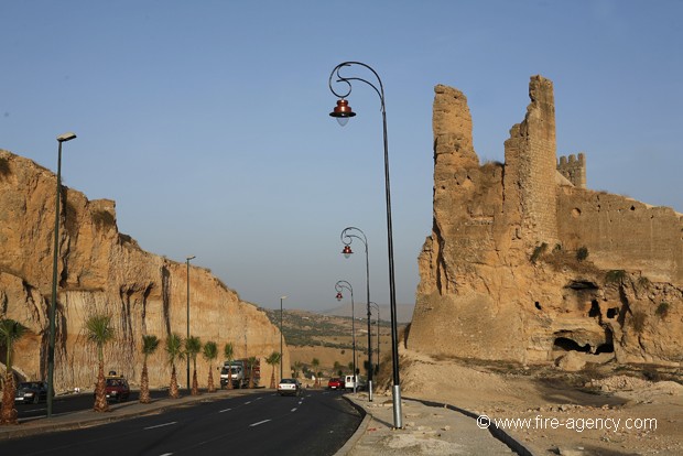 DESTINATION FEZ (MAROC)