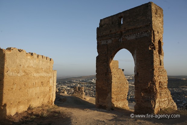 DESTINATION FEZ (MAROC)