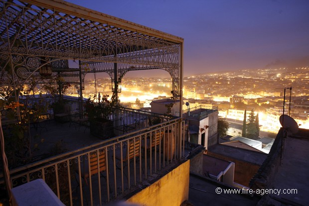 DESTINATION FEZ (MAROC)