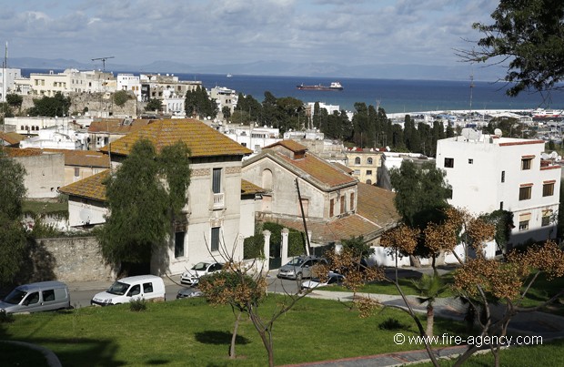 DESTINATION TANGER (MAROC)