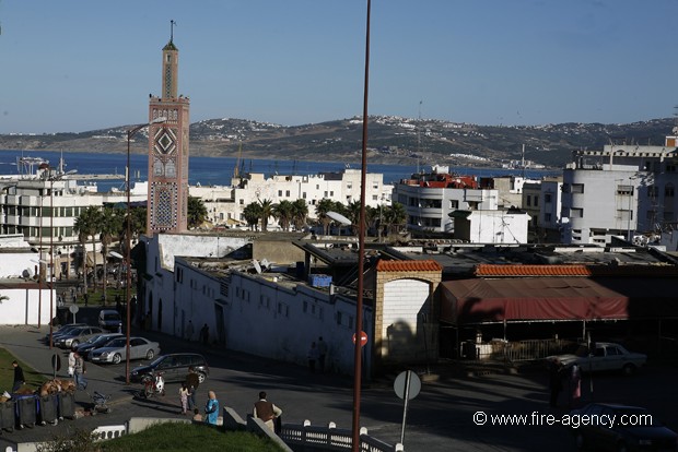 DESTINATION TANGER (MAROC)