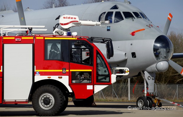 Nouveau camion de l'aéronautique navale
